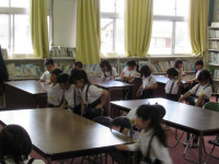 pict-1年生図書室説明 (6)