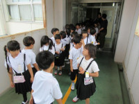 pict-1年生図書室説明 (9)