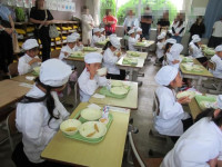 pict-給食試食会 (2)