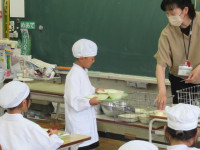 pict-給食試食会 (3)